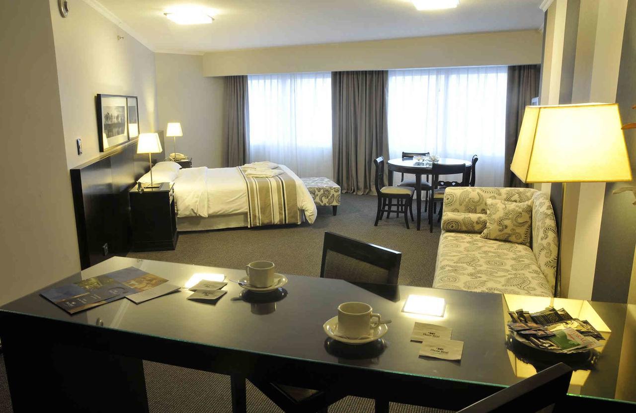 Plaza Real Suites Hotel Росаріо Екстер'єр фото